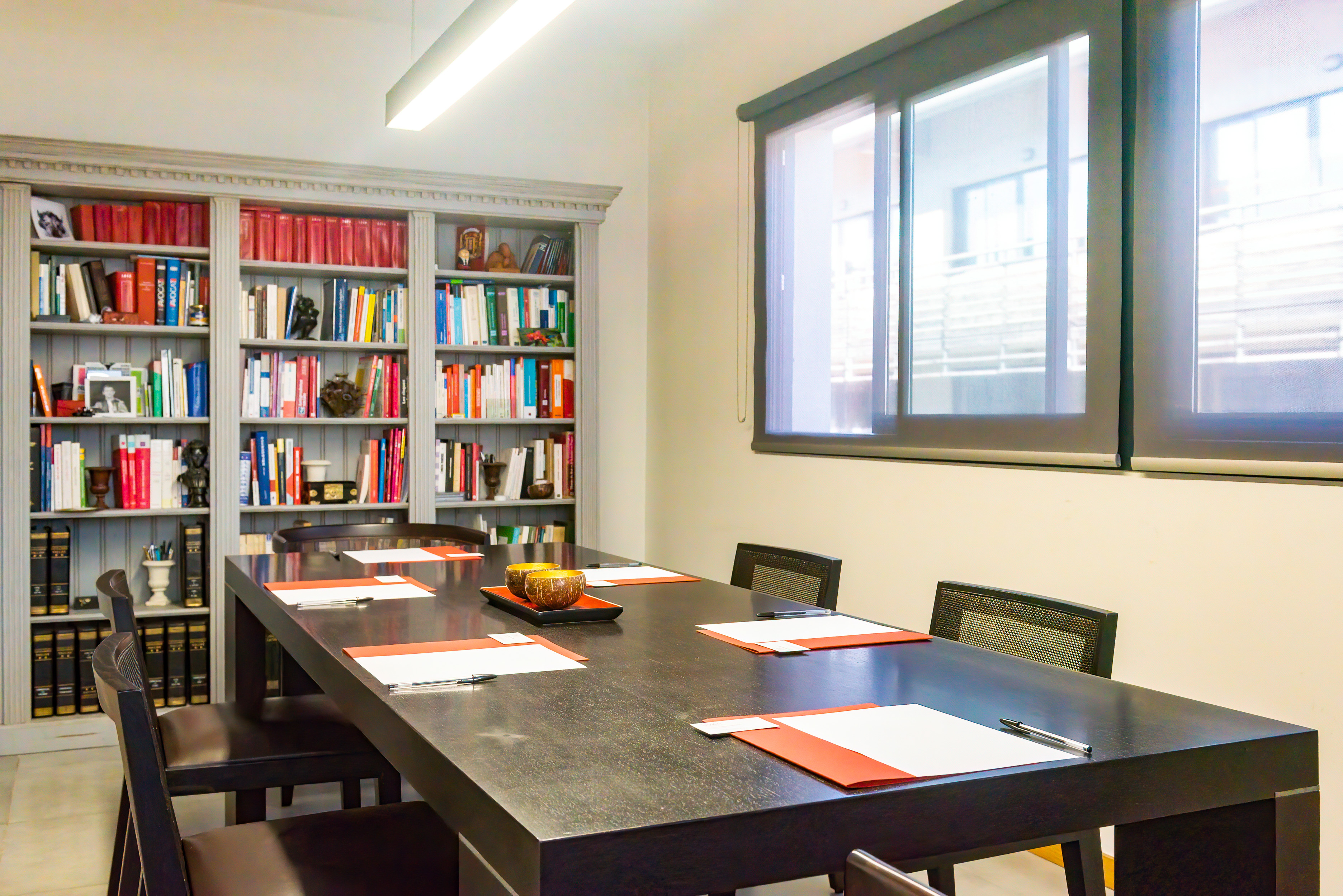 Salle de réunion du cabinet Lex&Co Avocats
